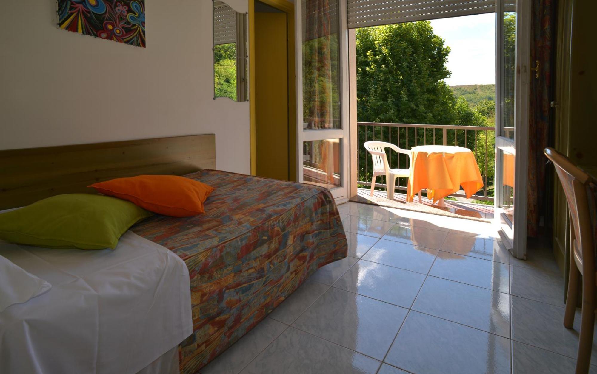 Hotel Salus Sant'Andrea Bagni Ngoại thất bức ảnh