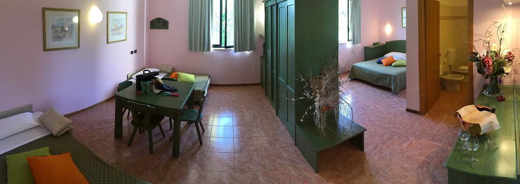 Hotel Salus Sant'Andrea Bagni Ngoại thất bức ảnh