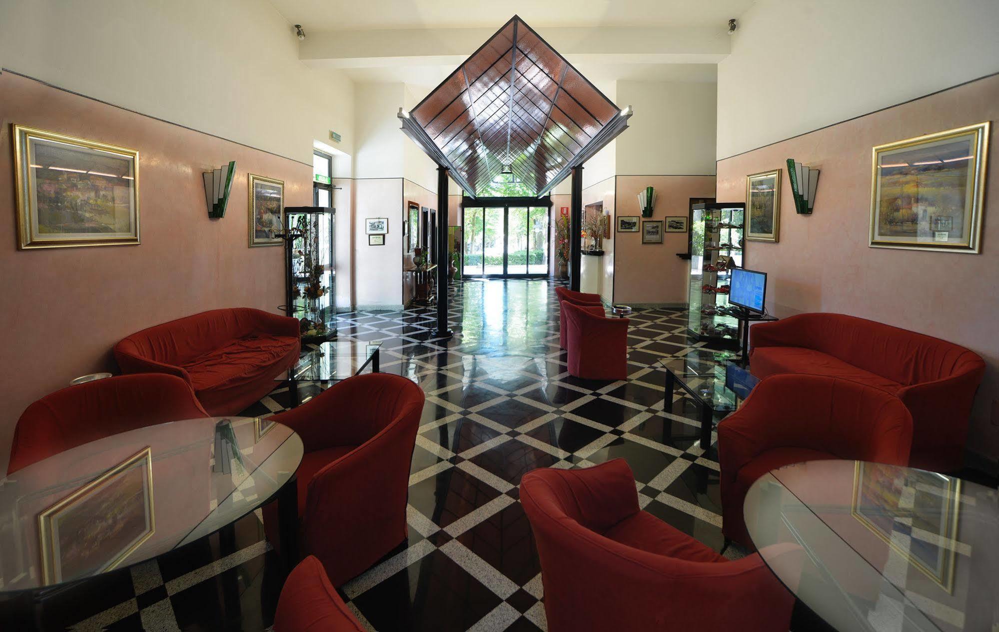 Hotel Salus Sant'Andrea Bagni Ngoại thất bức ảnh