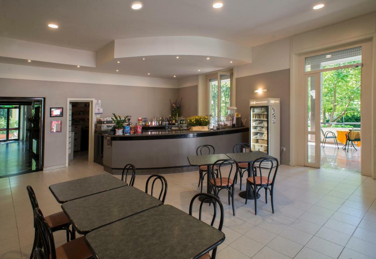 Hotel Salus Sant'Andrea Bagni Ngoại thất bức ảnh